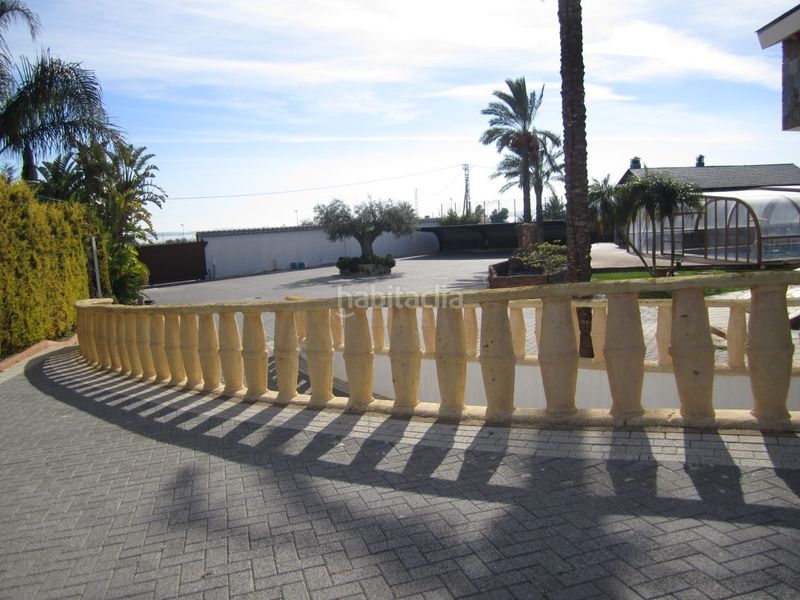 Foto 7dbb4e89-949b-4bdc-b2ad-5080790de648. Casa amb aparcament a Montesinos (Los)