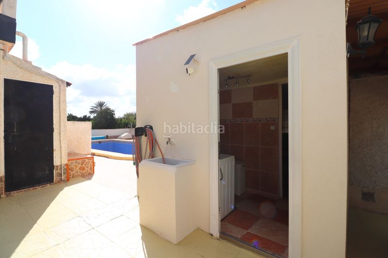 Foto c4d7c5f7-5cd3-4b5f-afbc-fb7ca8c331f1. Masia amb piscina a Heredades Rojales