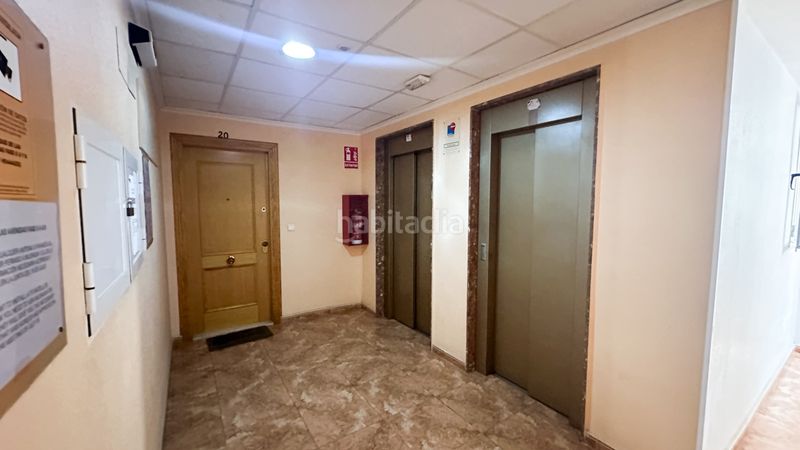 Foto d57f2f17-80c4-4ecc-9004-bd9ad2e4d1e6. Apartament a Puerto Deportivo Torrevieja
