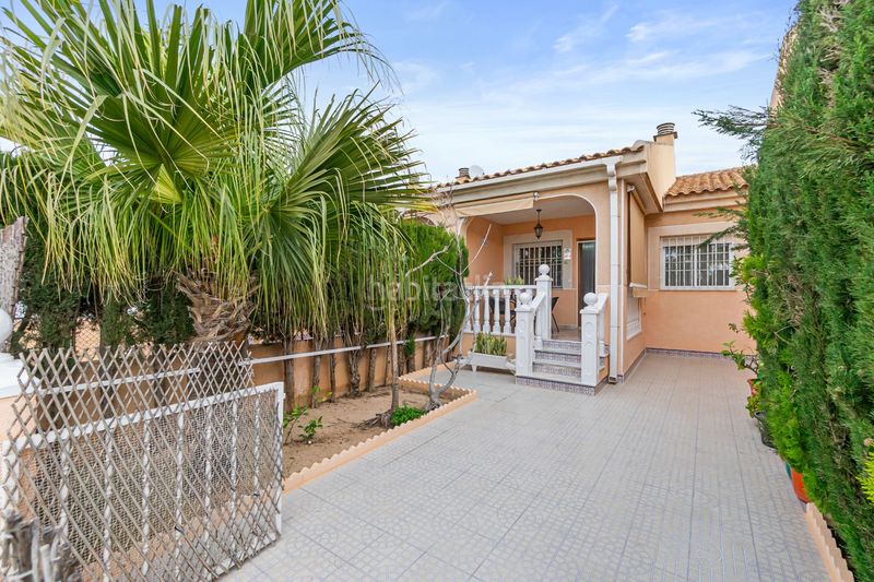 Foto 464a1242-17ef-4c68-88ef-e5690560fa70. Casa adossada a Santiago de La Ribera San Javier