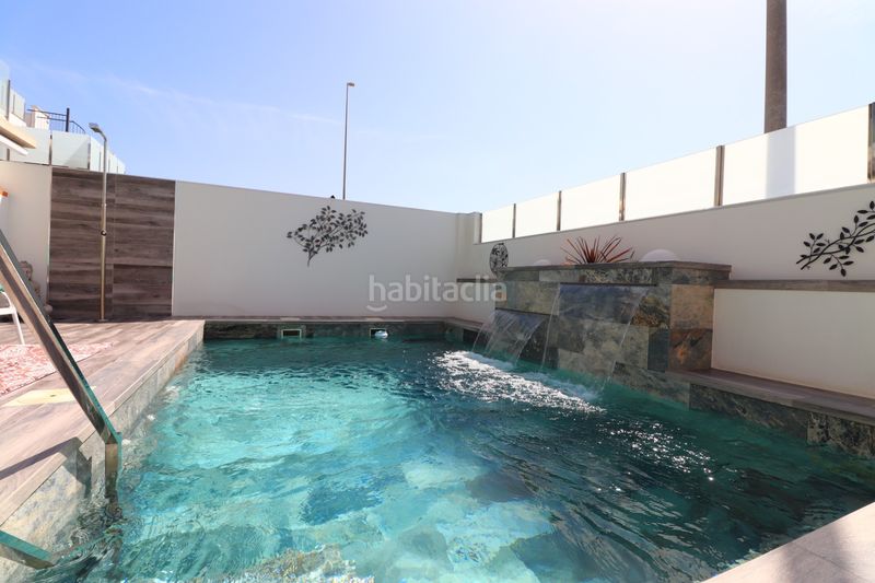 Foto 073d7210-3414-464f-87ca-390640cfee41. Casa amb piscina a Daya Vieja