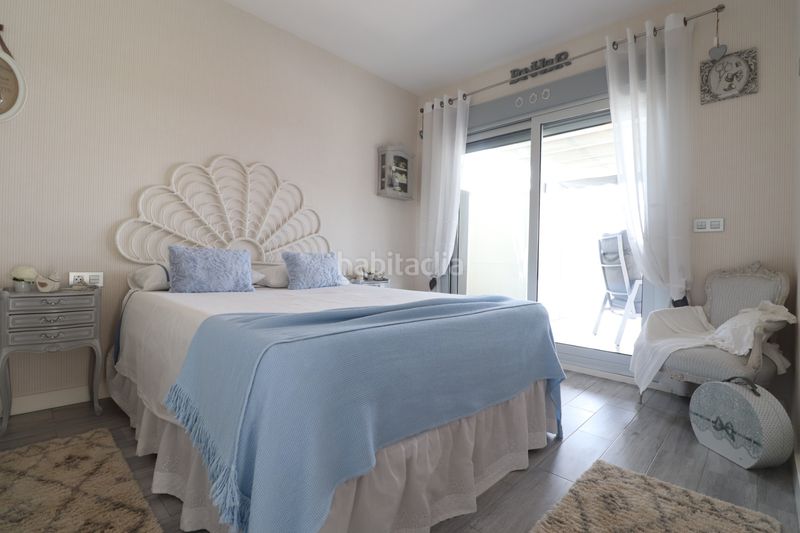 Foto 5dea3927-b24f-4493-b2d1-c402c04ff322. Casa amb piscina a Daya Vieja