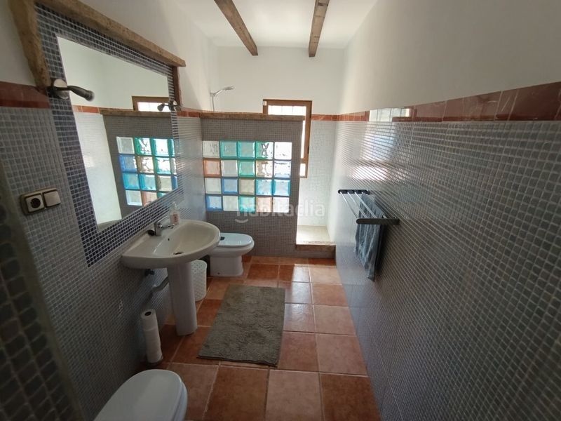 Foto 25a9cb8e-0223-41d5-93a7-a34087a0ecda. Casa amb piscina a Hondón de los Frailes