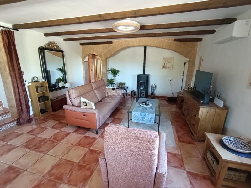 Foto bf6685c0-d414-4595-b014-674619730ce2. Casa amb piscina a Hondón de los Frailes