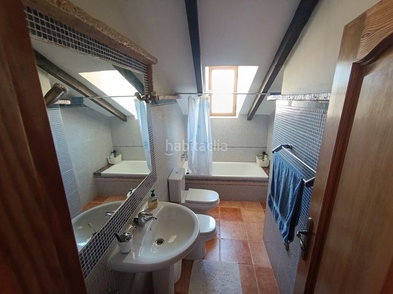 Foto ce97572e-0c46-4909-9a37-e39d622db3fd. Casa amb piscina a Hondón de los Frailes