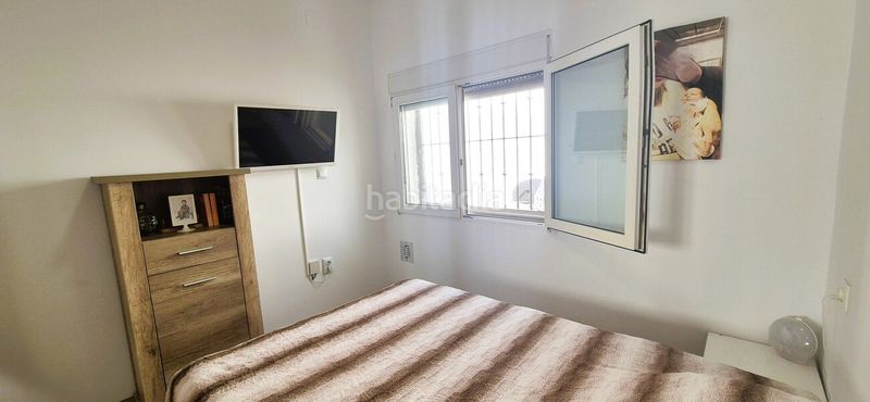 Foto 225102a7-9c70-4206-ae76-e9d792ecd980. Casa amb aparcament a San Miguel de Salinas
