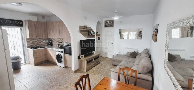 Foto cbf43866-4f90-4029-a3f9-aee235c1f8c6. Casa amb aparcament a San Miguel de Salinas