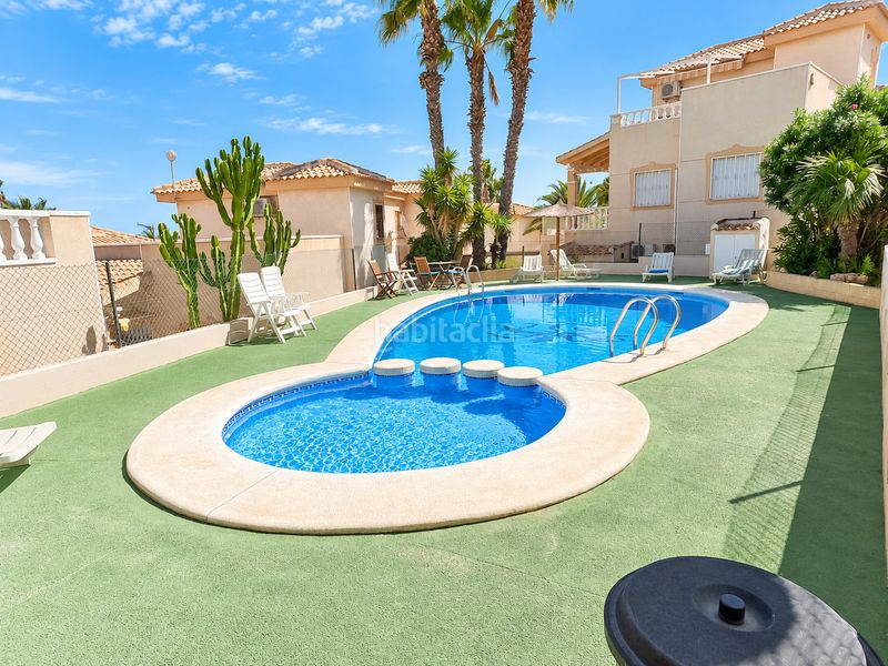 Foto c44a5bb9-f5b8-4f6a-8895-38f86c9578c0. Casa a La Marquesa Rojales