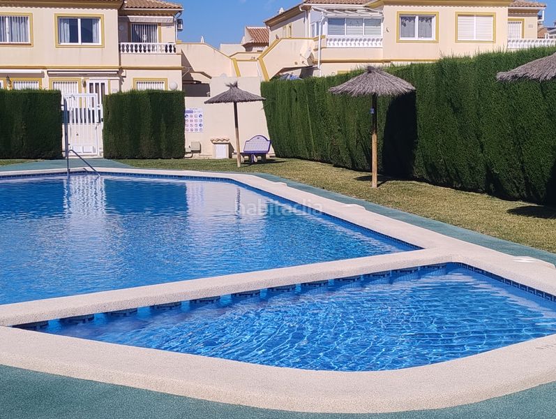 Foto 81766918-524c-4ca1-bb43-06ea6aef9598. Casa en Playa Flamenca Orihuela