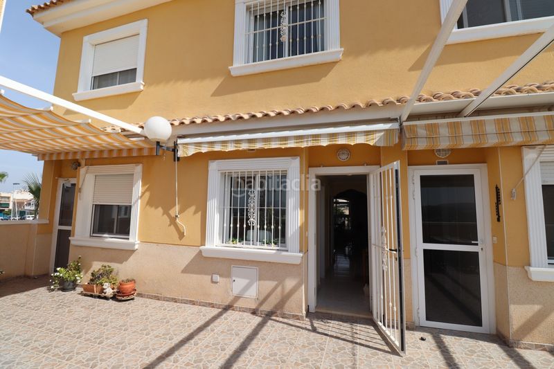 Foto 53a3d6b2-a51a-4ec1-b5c0-fcfe9f730f0b. Casa a schiera in Benijófar