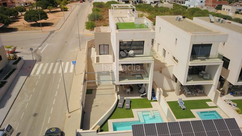 Foto 1991d8cb-cde5-4024-92e2-c84e550fd25d. Casa amb aparcament piscina a Benijófar