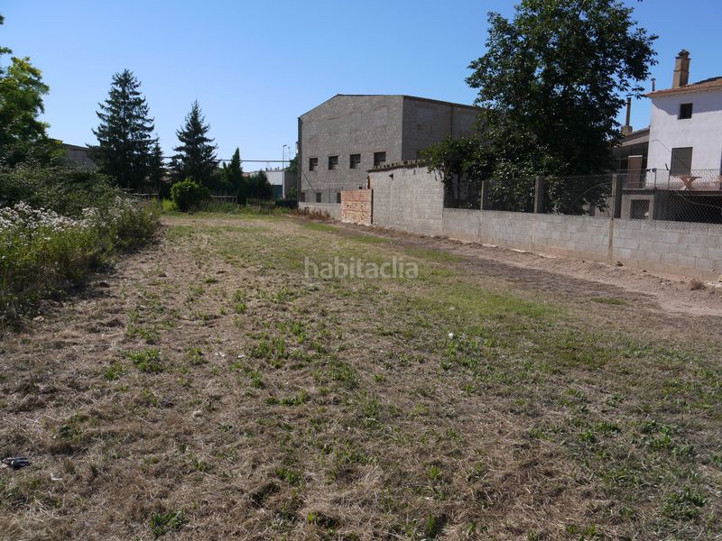 Foto fcecfbf5-190a-4e33-b54d-9a900187ffa9. Solar industrial a c-53 44 a Fuliola (La)