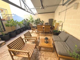 Maison jumelée à Villa del Prado. Casa en venta en villa del prado
