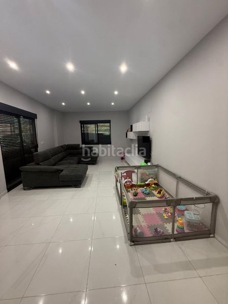 Foto 69a4cce4-6fcf-483a-8906-ea9d98db79fd. Piso espectacular vivienda junto al ayuntamiento de ceuti en Ceutí