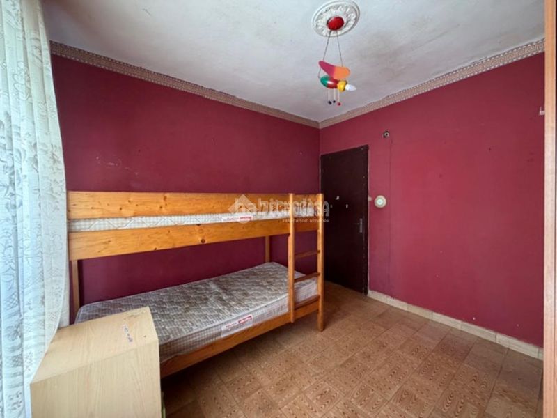 Foto f1426ea5-de97-474c-8829-7c60a9d96182. Pis amb calefacció a Centro Castro - Urdiales
