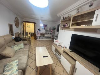 Planta baixa a La Banda - Campo de Fútbol. Piso en planta baja en ciudad jardín, chiclana