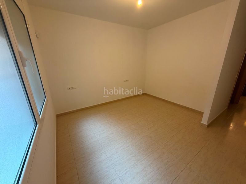 Foto bd4efacf-c987-45a5-b203-cbfc631c5f5c. Pis a La Bordeta Barcelona
