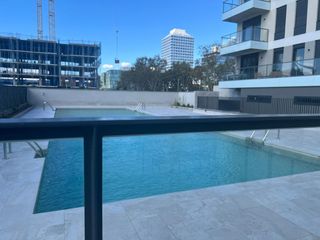 Rent Flat in La Marina del Prat Vermell. Piso con piscina y plaza de parking