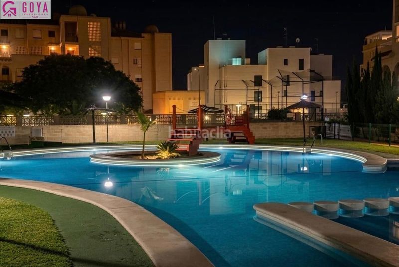 Foto 81f7cb3f-c5e5-4865-a61b-ed02fa17b040. Duplex with parking pool in Playa Muchavista Campello (el)