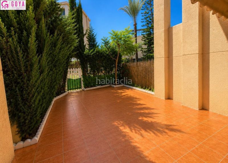Foto f1385f2f-7112-4351-98be-621b452bf9a1. Duplex with parking pool in Playa Muchavista Campello (el)