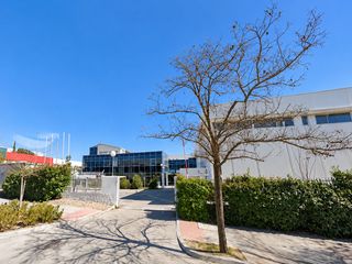 Capannone industriale  Avenida de los artesanos. Nave/oficina en av. de los artesanos, tres cantos