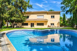 Chalet à Conde Orgaz - Piovera. Casa o chalet independiente en venta en conde orgaz-piovera