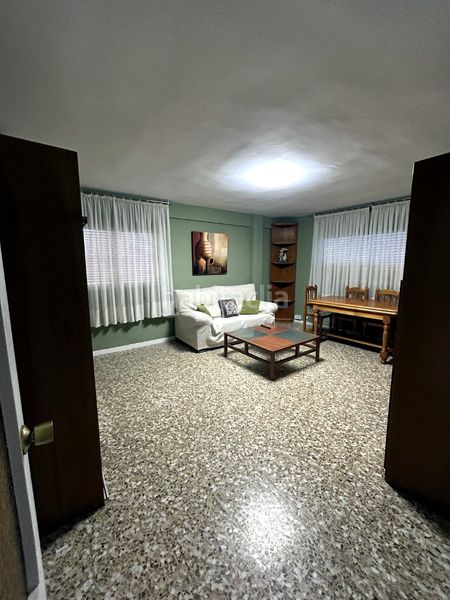 Foto edcc7bac-a472-44e6-8151-b549ee181825. Rent flat with heating parking in Yébenes (Los)