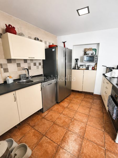 Foto fcd024e3-930c-4658-8a97-404fd692203f. Maison jumelée dans Gines