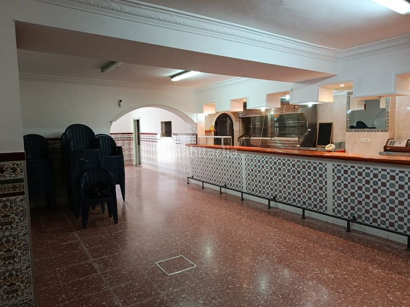 Foto 5c6673fc-c2aa-4f50-b675-95a42014c444. Casa adossada a Torreblanca Sevilla