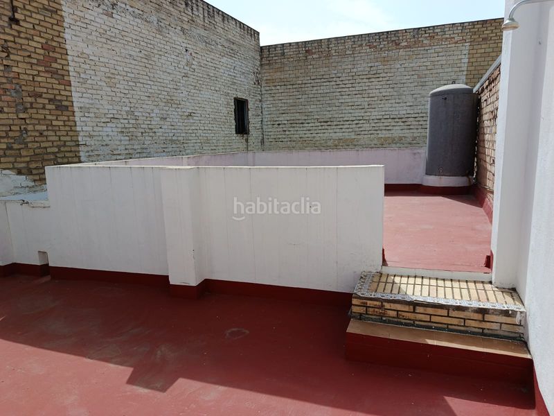 Foto a4c1c2f3-b6c5-4032-a036-77a6c54ee1f9. Casa adossada a Torreblanca Sevilla