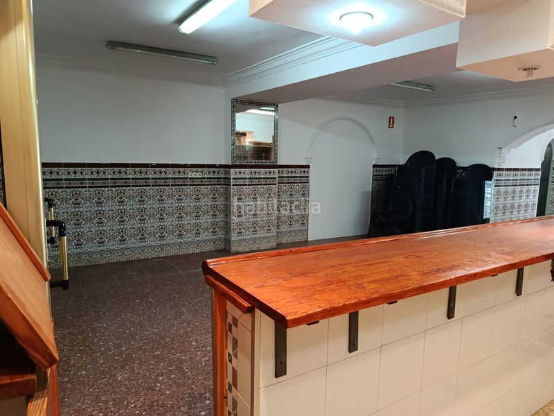 Foto c9908e74-6371-4ad9-86f5-cda927c59254. Casa adossada a Torreblanca Sevilla