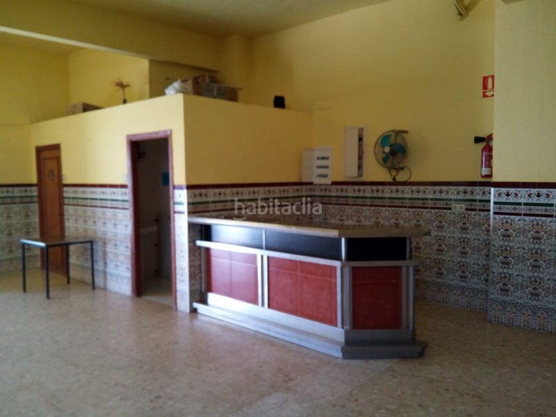 Foto b4c0f16f-0f7a-416c-b7f3-597516634478. Casa adossada amb aparcament a Torreblanca Sevilla