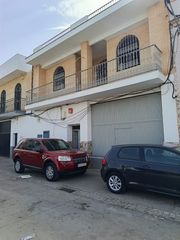 Reihenhaus  Calle torrentera. Vivienda de 360 m en dos plantas con gran terraza en torreblanca