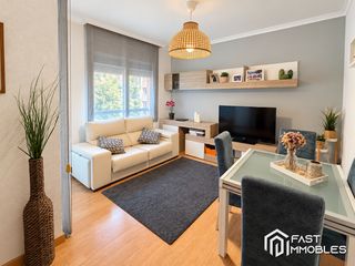 Flat  Carrer de feijóo. Piso en venta en la creu de barbera