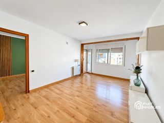 Pis  Carrer de mossèn àngel rodamilans. Piso en venta en mossen a. rodamilans