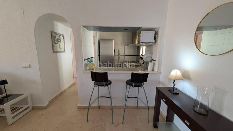 Foto edde30d0-ea82-428f-9289-4ed9d668f98e. Pis amb aparcament piscina a Zona Centro Comercial Torrequebrada Benalmádena