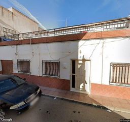 Appartamento in Berja. Vivienda  377 m  5 hab. en berja  ocupado