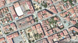 Piso en Centre. Vivienda  70 m  2 hab. en pineda de mar  ocupado