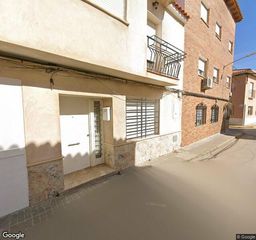 Appartement à Herencia. Vivienda  300 m  5 hab. en herencia  ocupado