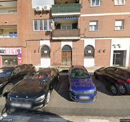 Flat in Olías del Rey. Vivienda  219 m  5 hab. en olias del rey  ocupado