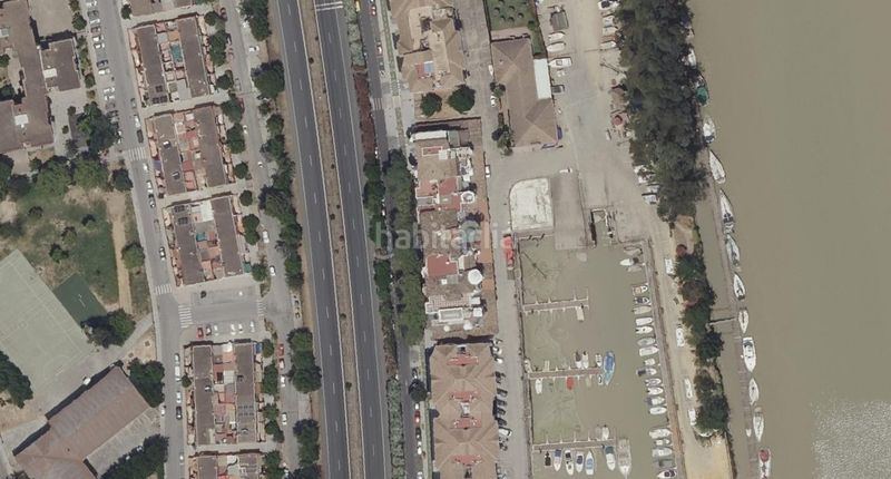 Foto 97bb4a7e-b839-437f-bec4-50d25f1009b2. Piso vivienda 102 m 3 hab. ocupado en Gelves