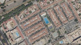 Flat in Colores -  Entreparques. Vivienda  156 m  4 hab. en sevilla