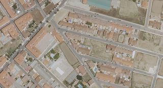 Pis a Fuensalida. Vivienda  184 m  4 hab. en fuensalida  ocupado