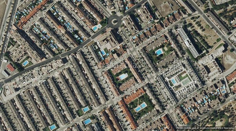 Foto 1fa8a40a-3bfe-4005-8b3d-16ad03e98e94. Piso precio confirmado vivienda 198 m 5 hab. ocupado en Valdemoro