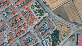 Appartamento in Torrejón de Velasco. Vivienda  167 m  4 hab. en torrejon de velasco