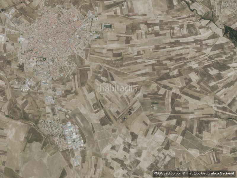 Foto 924e8352-b618-4d23-aff0-7e0fb1576242. Pis a Fuensalida