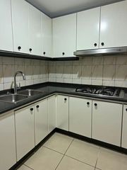 Pis a Sistrells. Piso en venta en carrer de solsona  ocupado