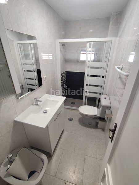 Foto 91592ee8-afbc-4f23-83f0-f6a1a628d2d4. Pis a Los Rosales Madrid