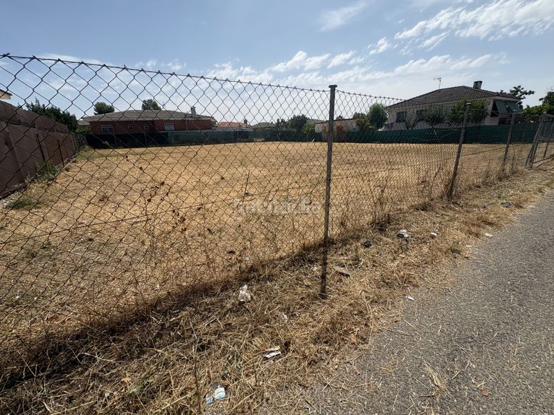 Foto 30ad8b45-6772-45ee-ae1c-9278d159fd6b. Terreny residencial a Viso de San Juan (El)