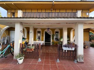 Xalet a Calle dulcinea 14. Chalet independiente en el viso de san juan